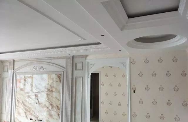 雙層石膏板吊頂施工工藝？雙層石膏板吊頂和單層區(qū)別是什么？