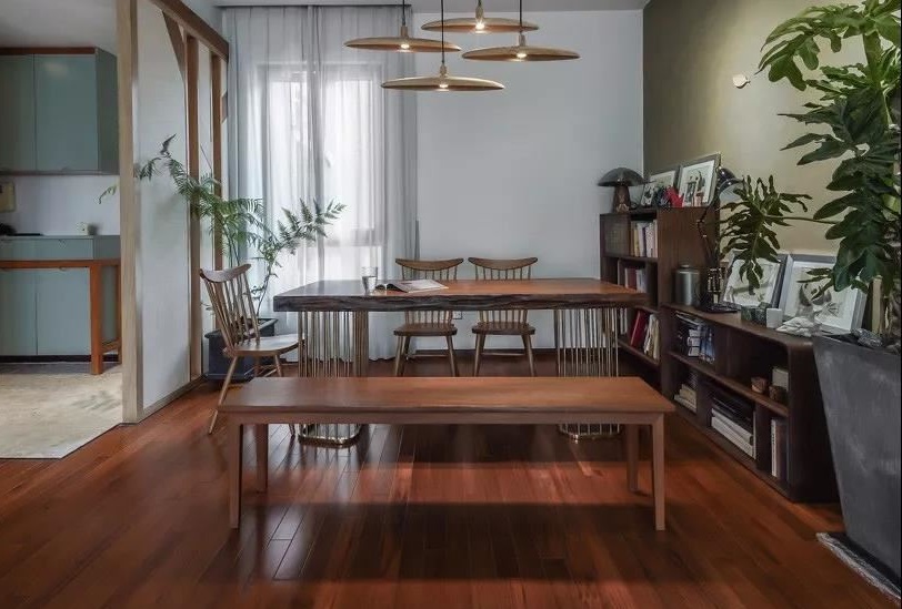 實(shí)木家具木材哪個(gè)好？?jī)和窟x擇哪種材質(zhì)健康環(huán)保？